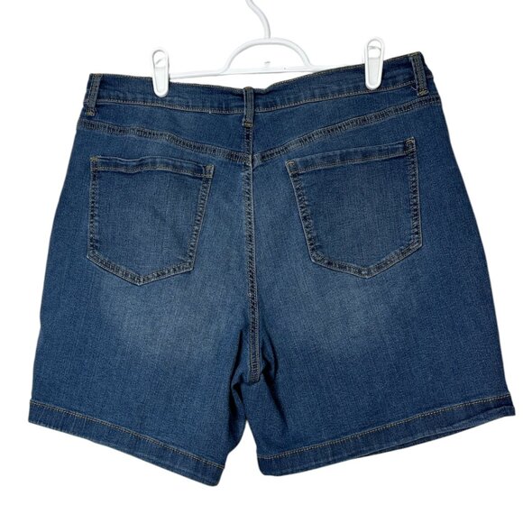 Gloria Vanderbilt women's denim jean shorts, size 14 - Picture 2 of 3